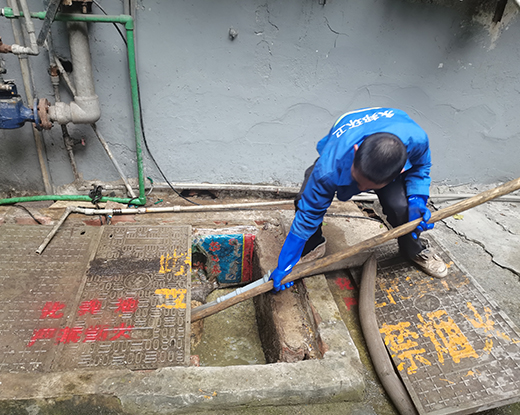 建始清掏化粪池